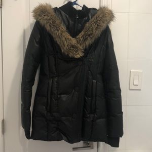 RUD black coat good condition size Small